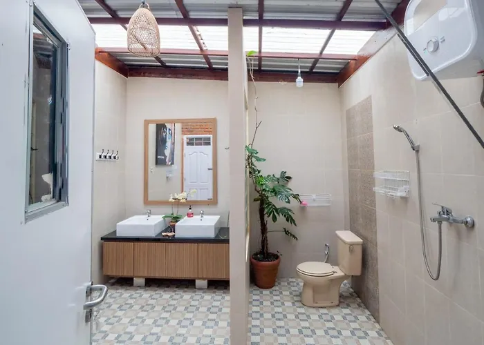 Rumah Container ブドゥグル